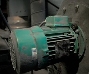 Equpment uptime in industrial setting.