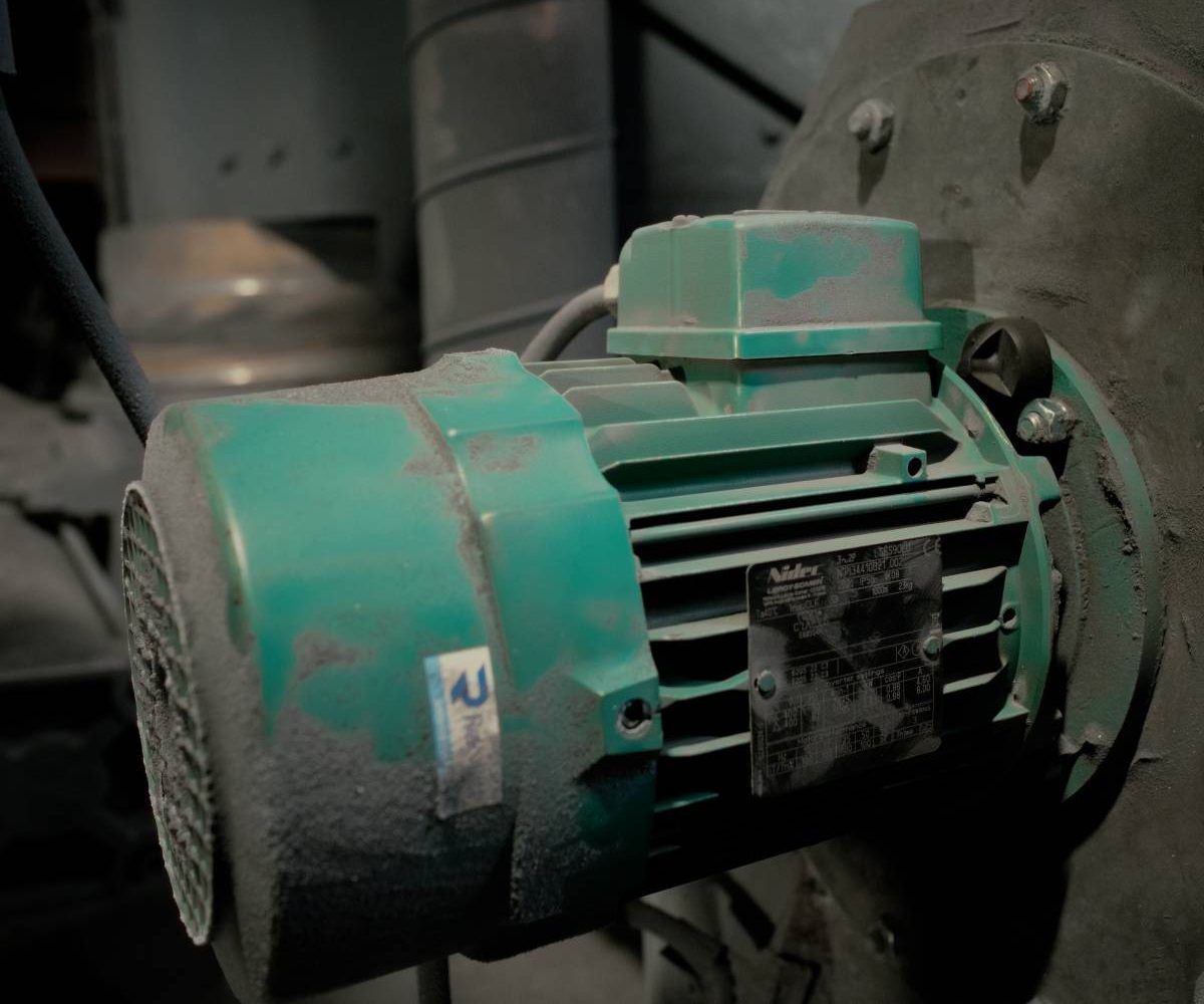 Equpment uptime in industrial setting.